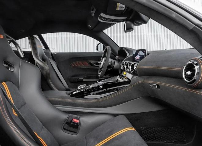 AMG GT Black Series及暗夜版正式上市 售价146.88-368.88万元
