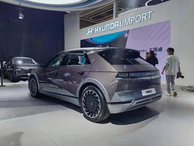 2021上海车展探馆：现代IONIQ（艾尼氪）5实车